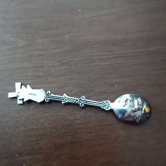 Vintage Rare Spinning Windmill Souvenir Spoon Holland 1980's - Picture 4 of 4